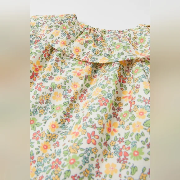 Zara | Floral Ruffled Shirt - Picture 2 of 3